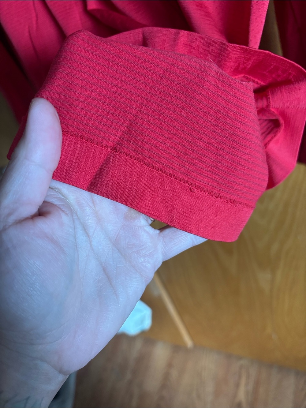 Swiftly Tank Long-Sleeve Shirt 2.0 *hip length - Picture 5 of 5